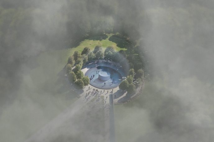 The Smog Free Park by Studio Roosegaarde, to be unveiled in Rotterdam in 2015, uses an electronic vacuum cleaner to remove smog particles