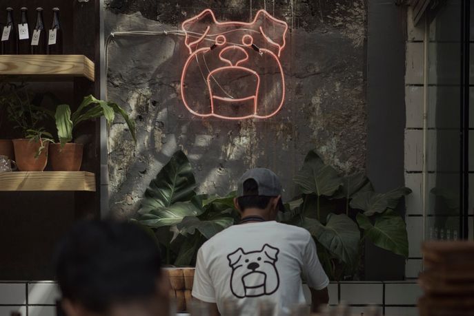 Three buns, Jakarta