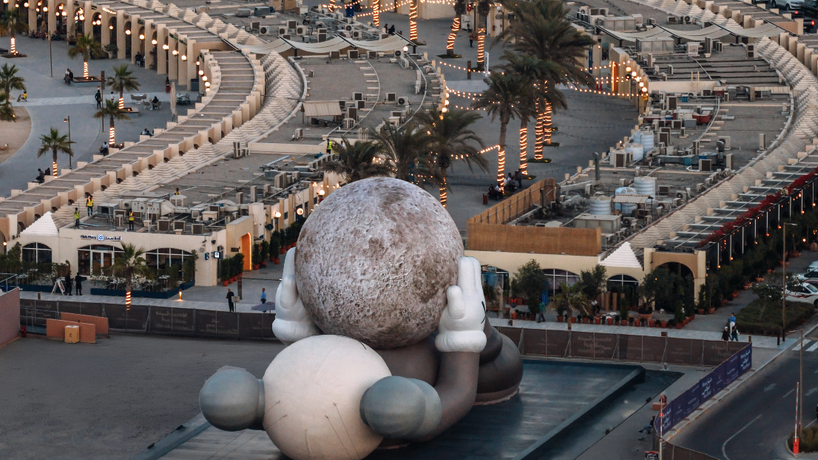 KAWS:HOLIDAY Sculpture, Abu Dhabi, UAE