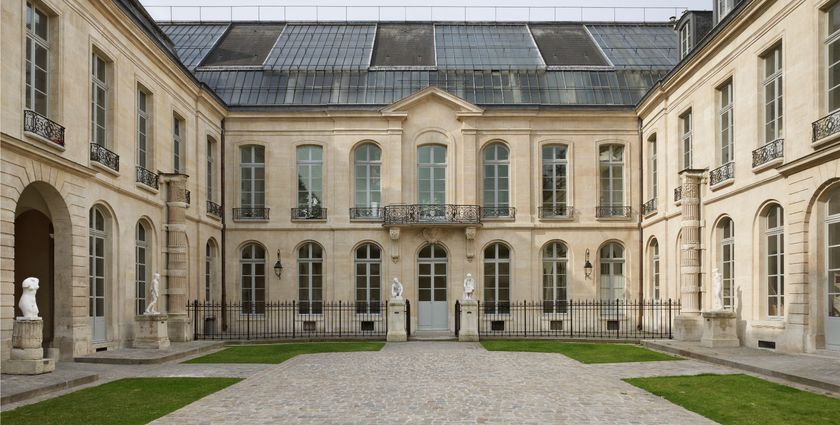 Ralph Lauren to fund Paris art school restoration