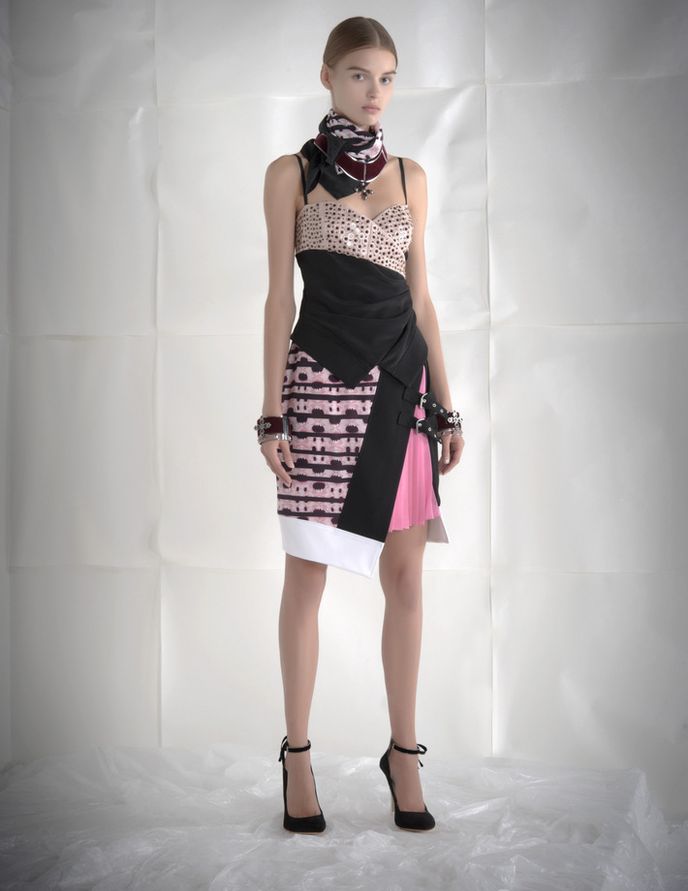 Uniqueness pink silver dress