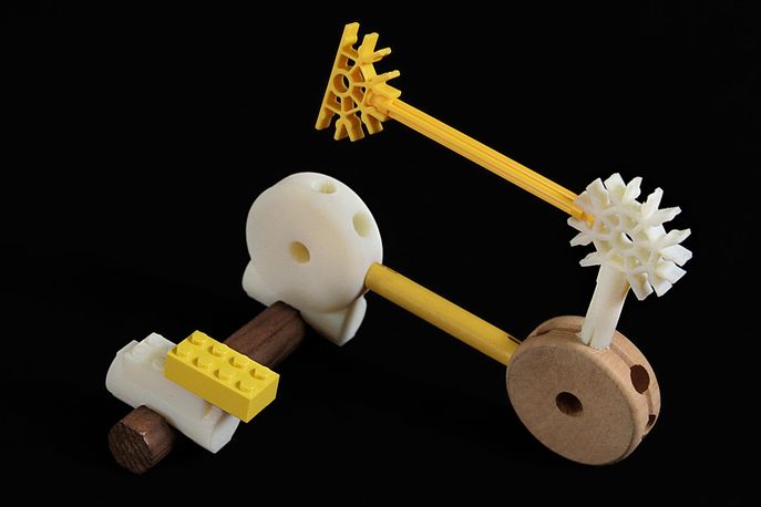 Free Universal Constructor Kit by FAT Lab