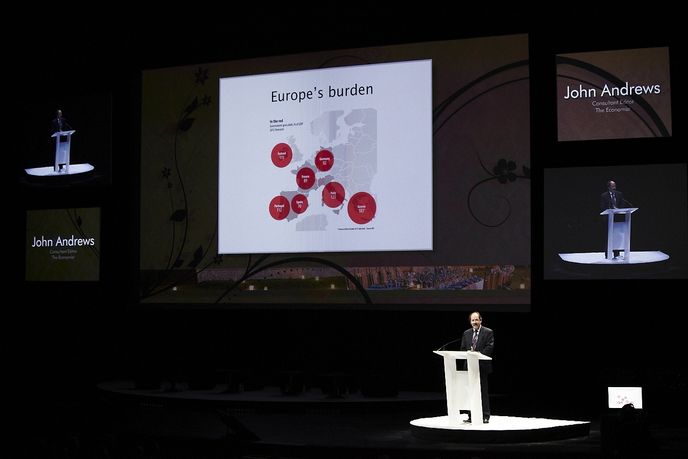 John Andrews presenting at the ILTM