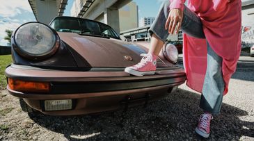 Zappos hypes female streetwear and Lyft users ditch their own vehicles