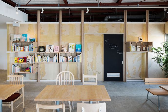Cafe/Day by Schemata Architects, Japan. Photography by Kenta Hasegawa