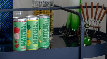 Canned matcha-based energy drinks land in supermarkets