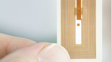 RFID system aims to keep Wal-Mart on track