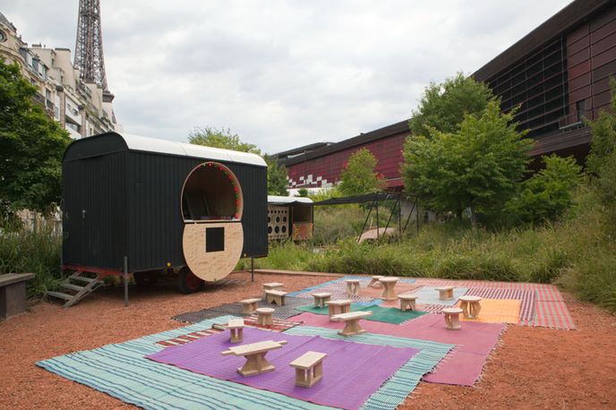 Nomad by 1/100 Architects
