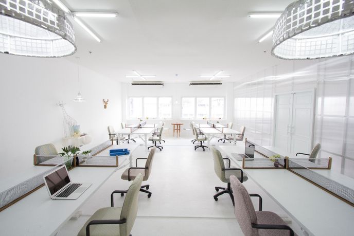 Joint Café & Workspace