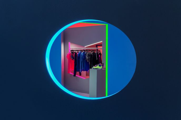 Nike's luminescent NYC presentation by Robert Storey and Jen Brill
