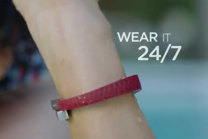 Up wristband by Jawbone and Fuseproject