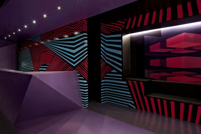 The Roxy/Josefine nightclub, by Fred Mafra