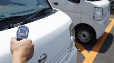 Nissan develops vehicle-cooling paint