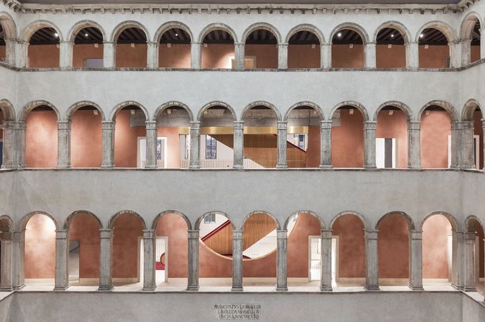 Fondaco dei Tedeschi by OMA, Venice