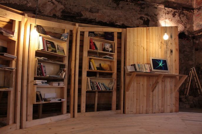 CON|Temporary Library by Studio 8 ½