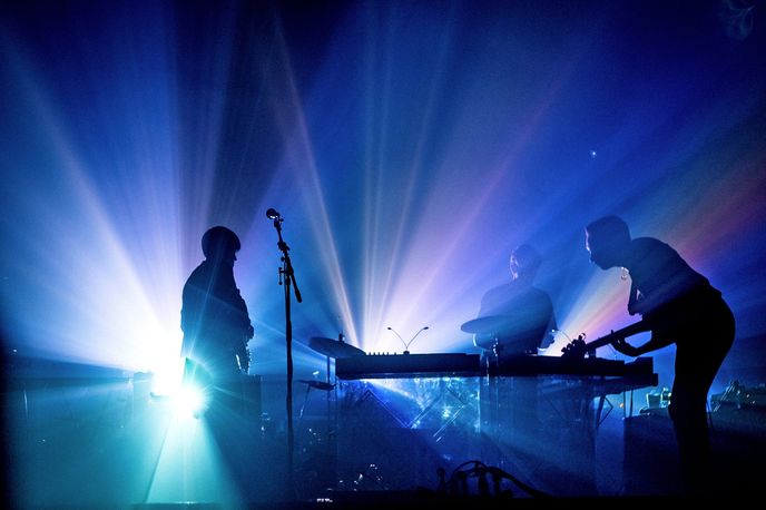 The xx performing at Park Avenue Armory. Photocredit; Chad Batka for The New York Times. 