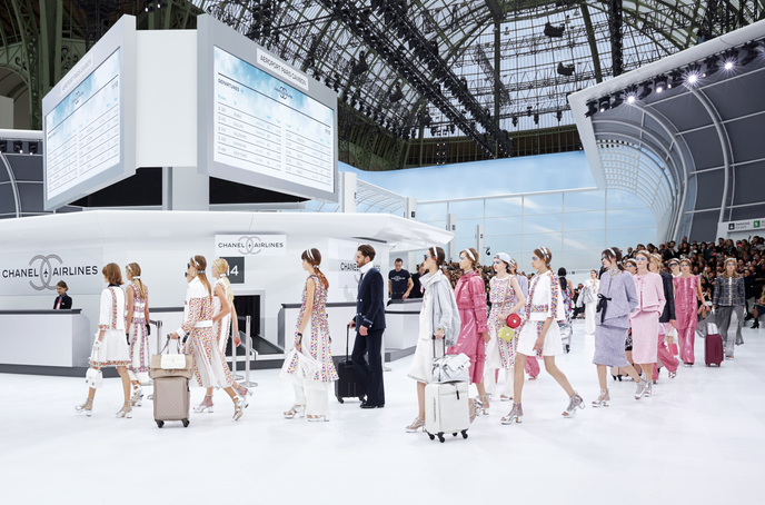 Chanel Airlines SS16 catwalk show