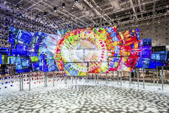 The Origin of Quantum Dot by Andreas Nicolas Fischer and Samsung at IFA Berlin 2016, Germany