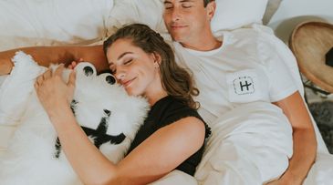 Hinge creates merchandise to celebrate Delete Day