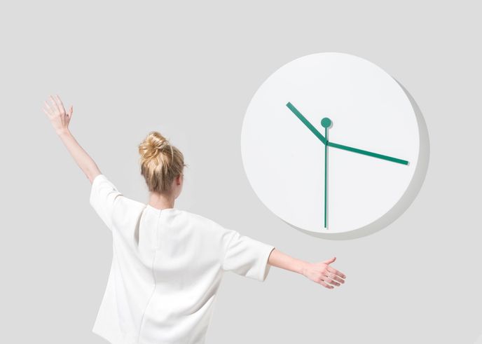 Mr Time ECAL/Léa Pereyre, Claire Pondard and Tom Zambaz