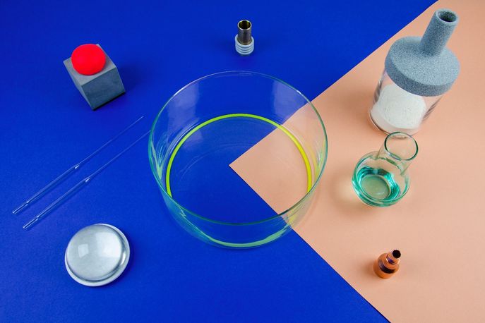 Squishy Circuits by AnnMarie Thomas & The Playful Lab at	Studio Aikieu for Material Alchemy by Jenny Lee, BIS Publishers, London