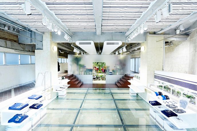 the POOL, Pop-Up floral shop by AMKK (Azuma Makoto & Shiinoki Shunsuke) 
