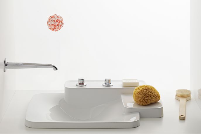 Bathroom collection by Ronan and Erwar Bouroullec for Axorm Paris