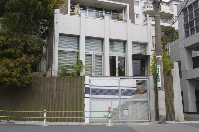 the POOL, Aoyama