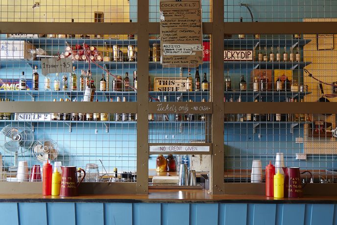 Bar Económico, Melbourne
