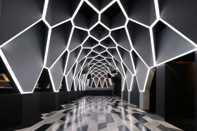 The Roxy/Josefine nightclub, by Fred Mafra