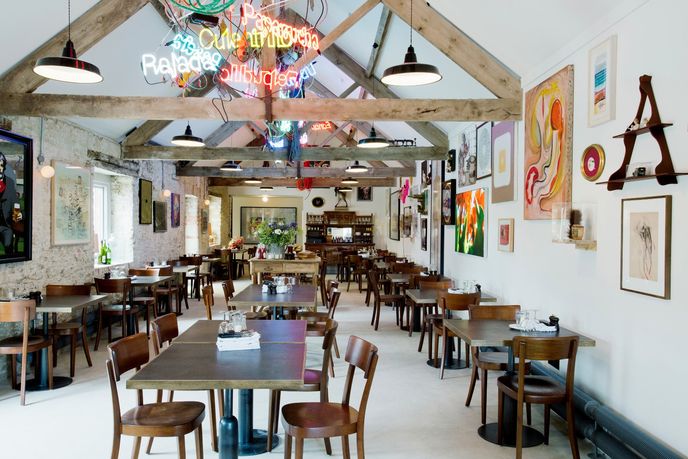 ROTH Bar and Grill, Somerset