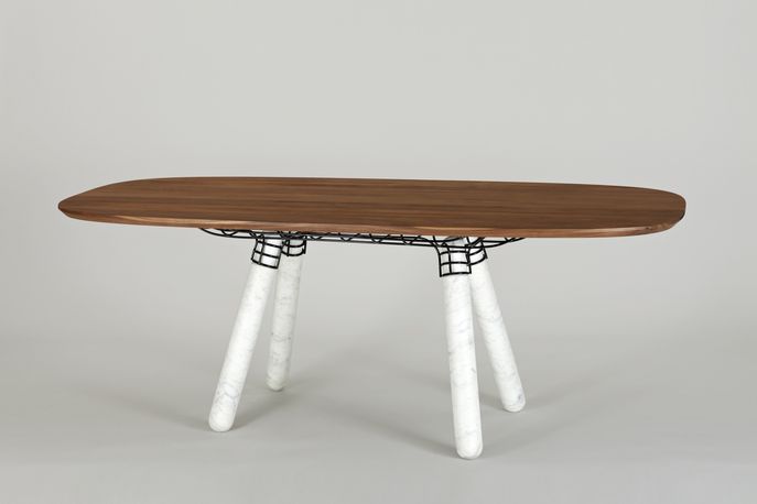 Magnum table by Pierre Favresse for La Chance
