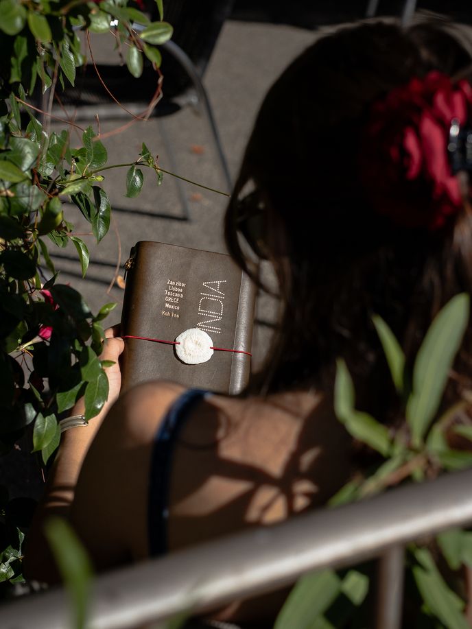 Louise Carmen, France