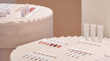Glossier’s flagship store isn’t about shopping