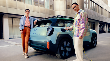 New eco-service station recharges e-vehicles and drivers