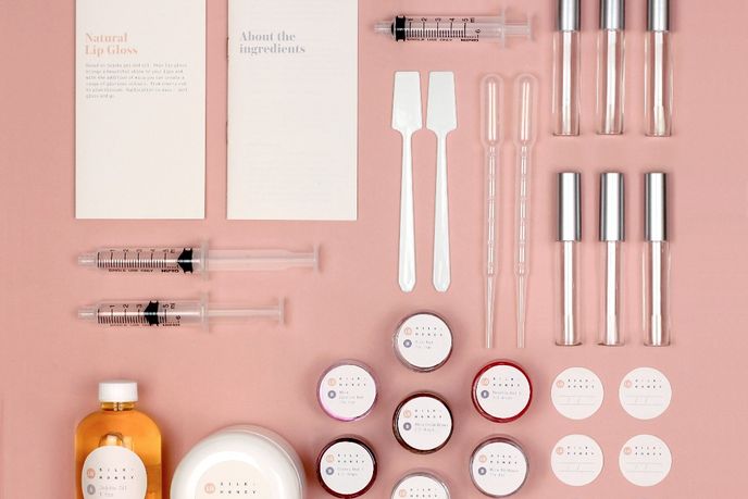 Silk and Honey lipgloss kit