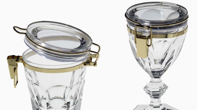 Jars by Guillaume Noiseux at ECAL for Baccarat