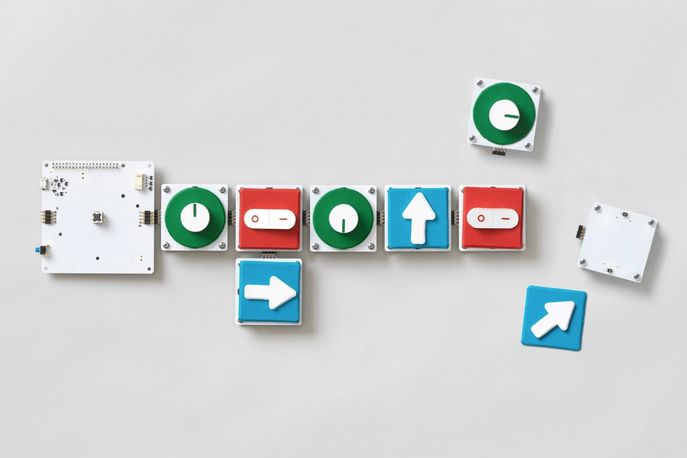 Project Bloks by Google Creative Lab, Paulo Blikstein of Stanford University and IDEO, Global