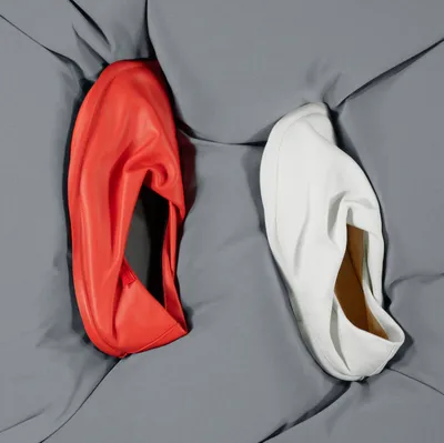 Issey Miyake x Camper, Global