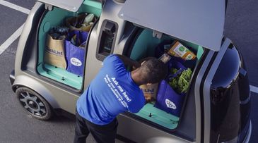 Thought-starter: How is mobility transforming grocery delivery?