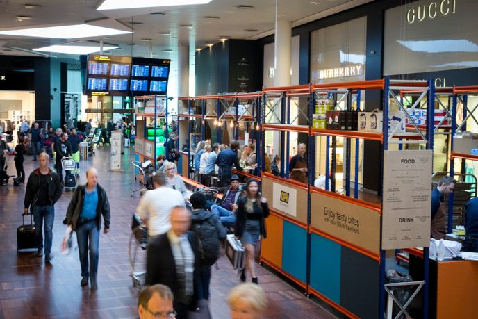 Hallo Hello dining concept by I'm a Kombo, Copenhagen Airport