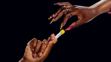 Nail bar offers free manicures and HIV advice 