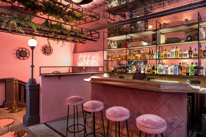 Pink Room by Circle Line Studio, Kiev